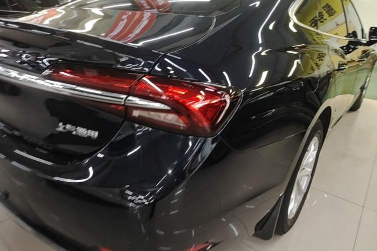Used Buick LaCrosse 2021 552T Luxury Version Right Rear Taillight