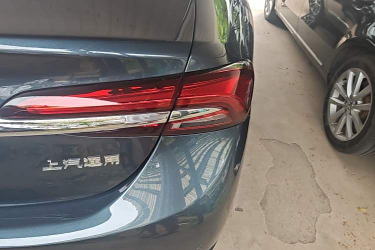 Used Buick LaCrosse 2021 652T Premium Edition Right Rear Taillight