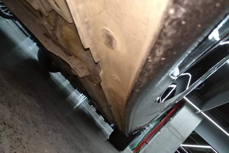 Used Buick LaCrosse 2021 552T Luxury Version Right Side Sill