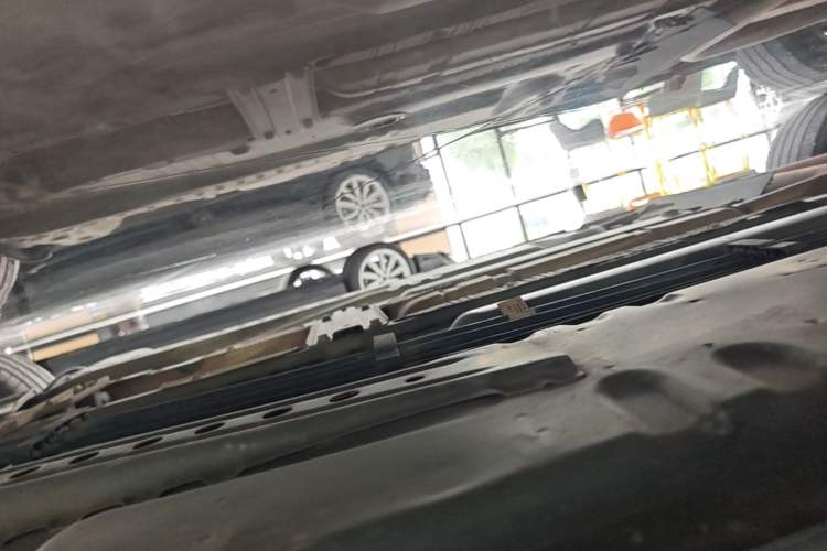 Used Buick LaCrosse 2021 652T Luxury Model Right Side Sill