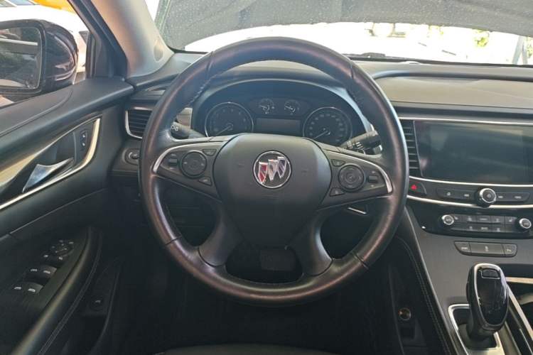 Used Buick LaCrosse 2021 652T Luxury Model Steering Wheel