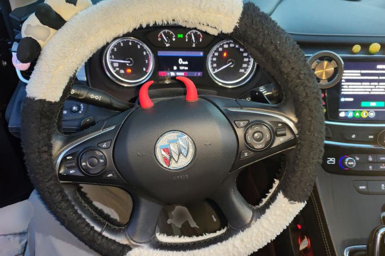 Used Buick LaCrosse 2021 652T Luxury Model Steering Wheel