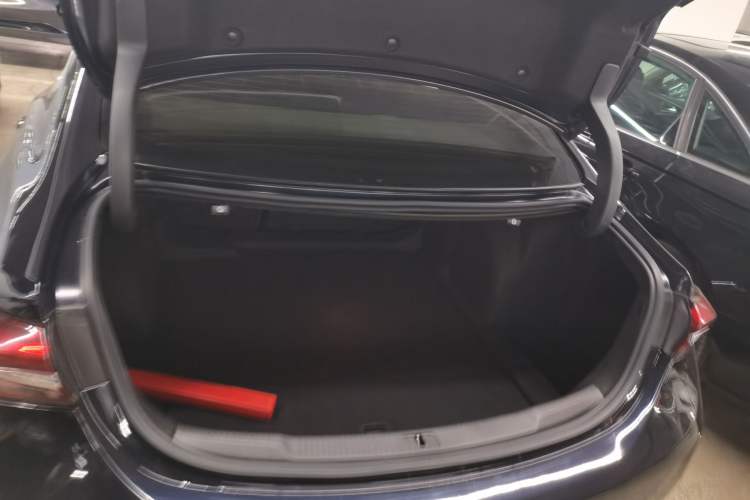 Used Buick LaCrosse 2021 652T Luxury Model Trunk
