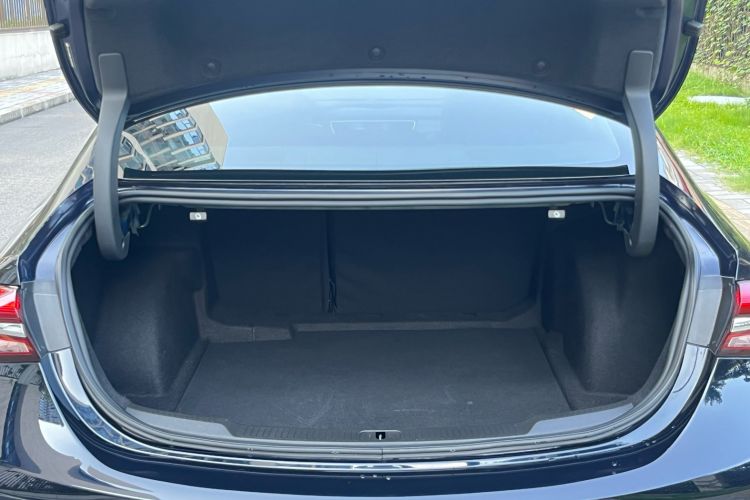 Used Buick LaCrosse 2021 652T Luxury Model Trunk