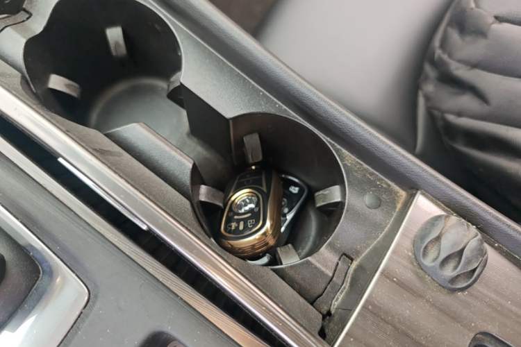 Used Buick LaCrosse 2021 652T Luxury Model Vehicle Key