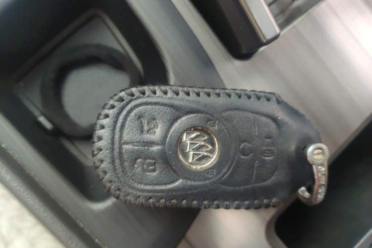 Used Buick LaCrosse 2021 652T Premium Edition Vehicle Key