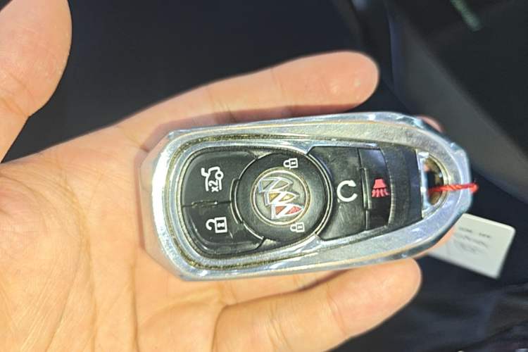 Used Buick LaCrosse 2021 552T Luxury Version Vehicle Key