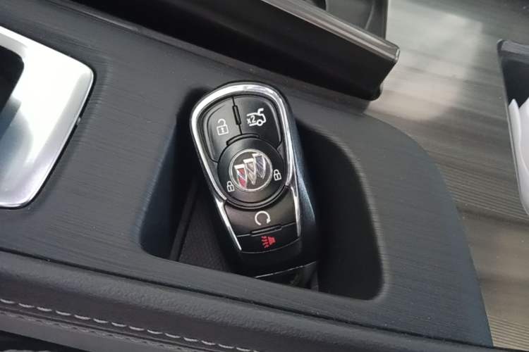 Used Buick LaCrosse 2021 552T Luxury Version Vehicle Key