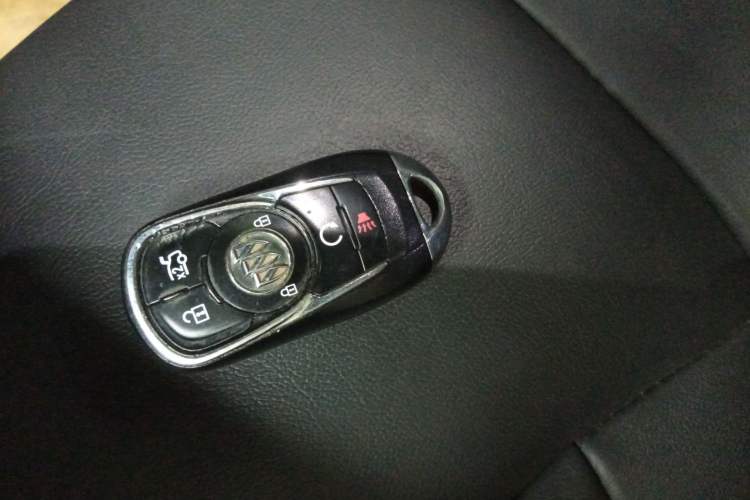 Used Buick LaCrosse 2021 652T Luxury Model Vehicle Key