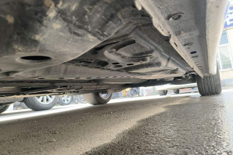 Used Buick LaCrosse 2021 Avenir Avia First-Edition Model Chassis Front Left