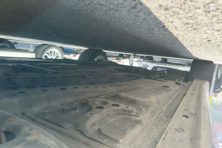 Used Buick LaCrosse 2021 Avenir Avia First-Edition Model Chassis Front Right