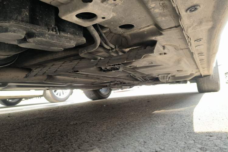 Used Buick LaCrosse 2021 Avenir Avia First-Edition Model Chassis Rear Right