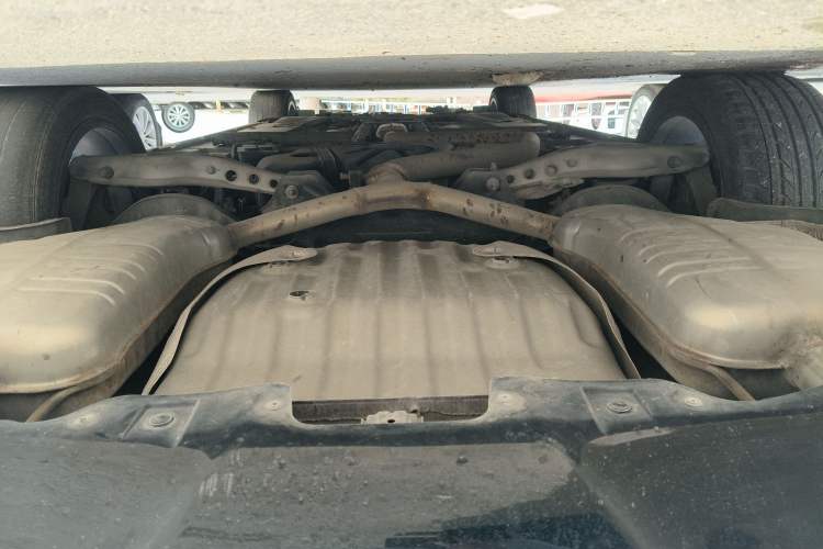 Used Buick LaCrosse 2021 Avenir Avia First-Edition Model Chassis Rear
