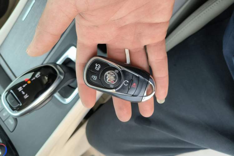 Used Buick LaCrosse 2021 Avenir Avia First-Edition Model Vehicle Key