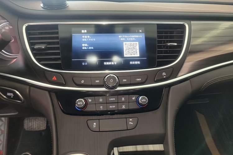 Used Buick LaCrosse 2021 552T Luxury Version Audio And AC Panel