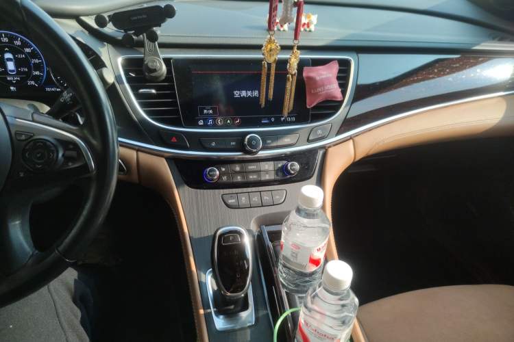 Used Buick LaCrosse 2021 652T Premium Edition Audio And AC Panel