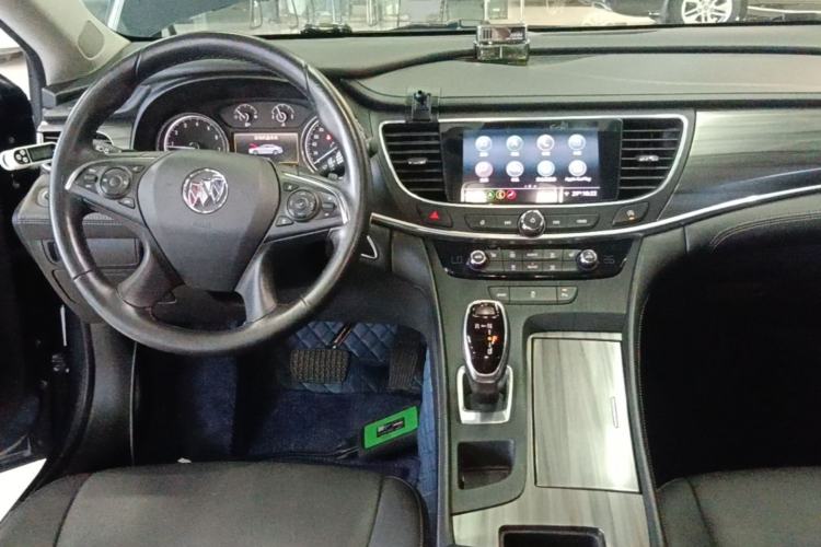 Used Buick LaCrosse 2021 652T Luxury Model Center Console
