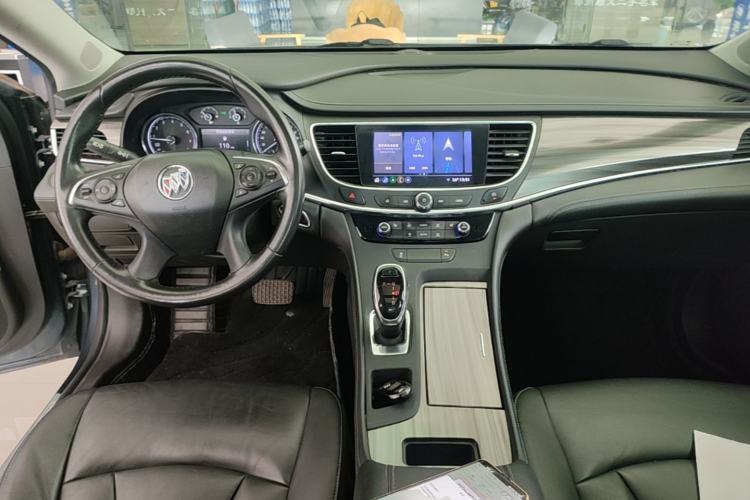 Used Buick LaCrosse 2021 552T Luxury Version Center Console