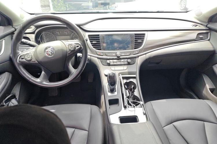 Used Buick LaCrosse 2021 652T Luxury Model Center Console