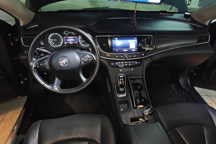 Used Buick LaCrosse 2021 552T Luxury Version Center Console