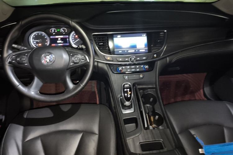 Used Buick LaCrosse 2021 552T Luxury Version Center Console