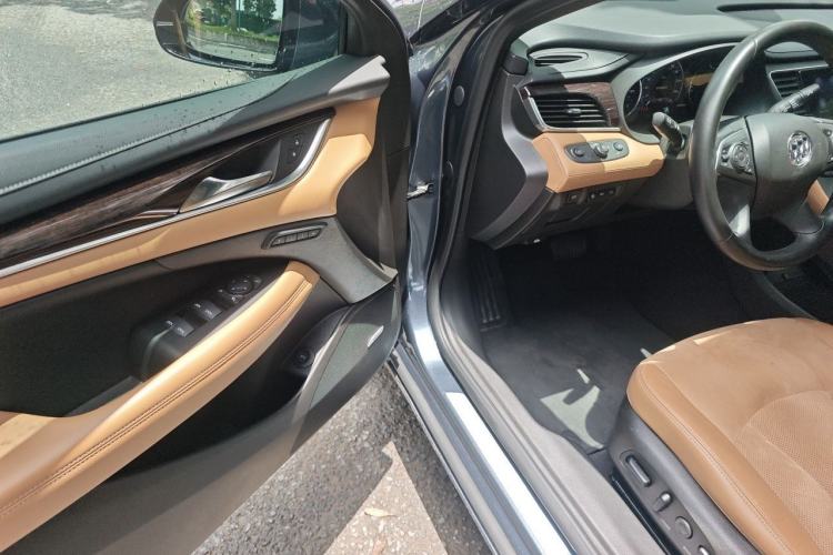 Used Buick LaCrosse 2021 652T Premium Edition Driver Seat