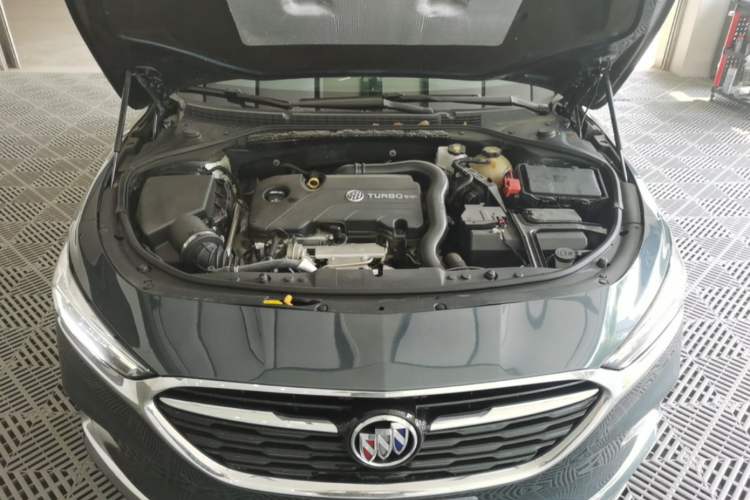 Used Buick LaCrosse 2021 552T Luxury Version Engine Bay