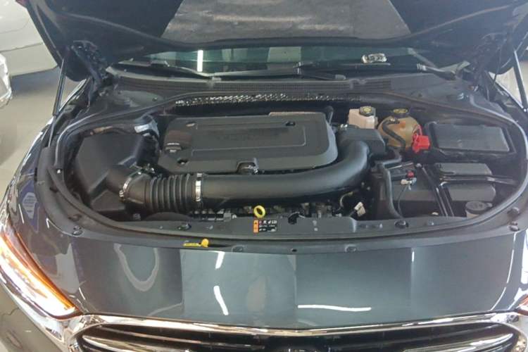 Used Buick LaCrosse 2021 652T Luxury Model Engine Bay