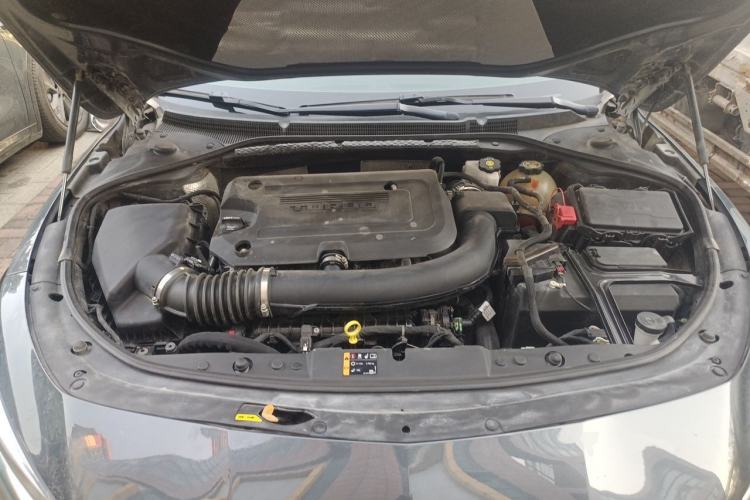 Used Buick LaCrosse 2021 652T Luxury Model Engine Bay