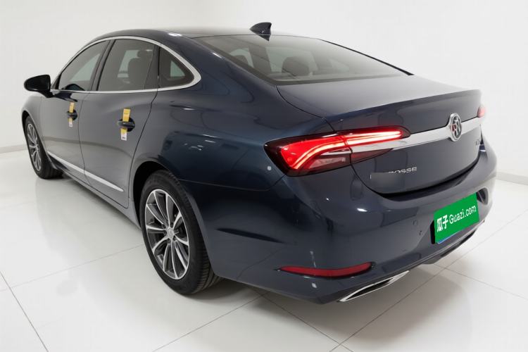 Used Buick LaCrosse 2021 652T Luxury Model Exterior 2