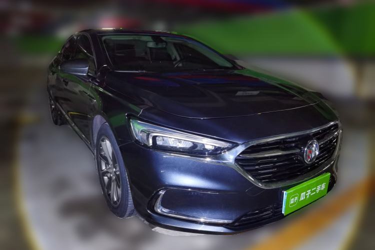 Used Buick LaCrosse 2021 652T Luxury Model Front Right 45 Deg