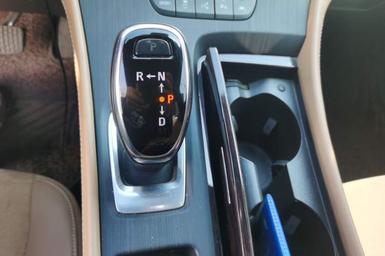 Used Buick LaCrosse 2021 652T Premium Edition Gear Lever