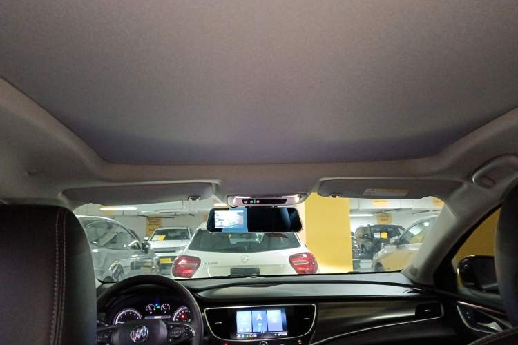 Used Buick LaCrosse 2021 652T Luxury Model Headliner
