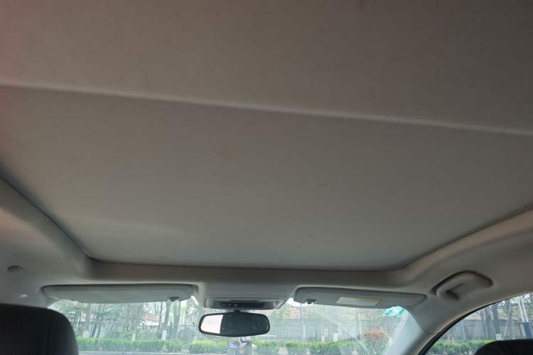 Used Buick LaCrosse 2021 652T Luxury Model Headliner