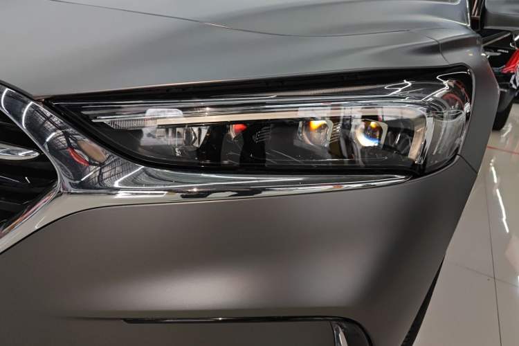 Used Buick LaCrosse 2021 652T Luxury Model Left Front Headlight