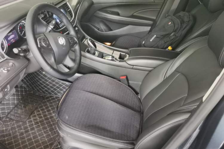 Used Buick LaCrosse 2021 552T Luxury Version Left Front Seat