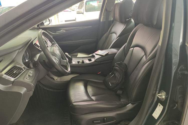 Used Buick LaCrosse 2021 552T Luxury Version Left Front Seat