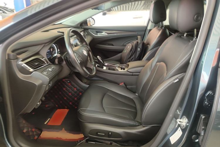 Used Buick LaCrosse 2021 552T Luxury Version Left Front Seat