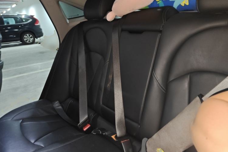 Used Buick LaCrosse 2021 552T Luxury Version Left Rear Seat