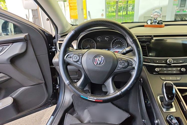 Used Buick LaCrosse 2021 652T Luxury Model Steering Wheel