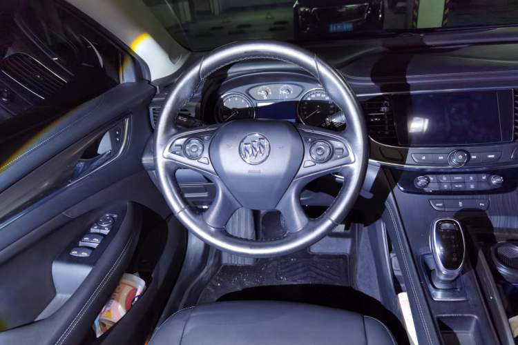 Used Buick LaCrosse 2021 652T Luxury Model Steering Wheel