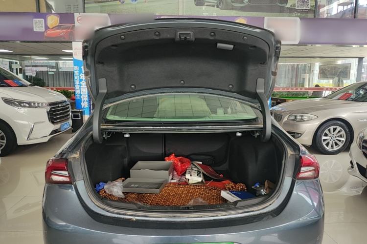 Used Buick LaCrosse 2021 552T Luxury Version Trunk