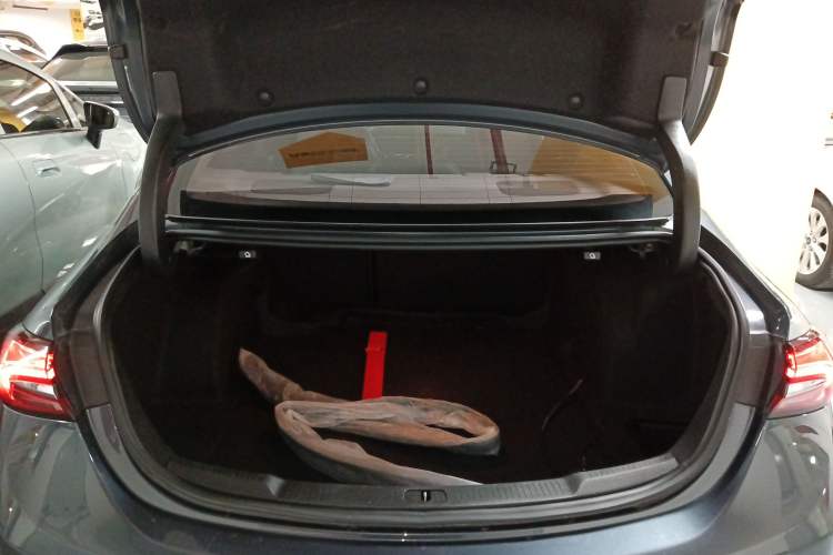 Used Buick LaCrosse 2021 652T Luxury Model Trunk