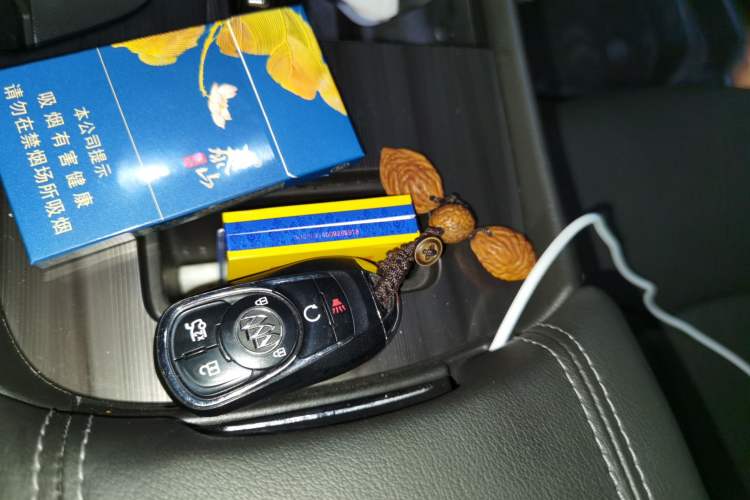 Used Buick LaCrosse 2021 652T Luxury Model Vehicle Key