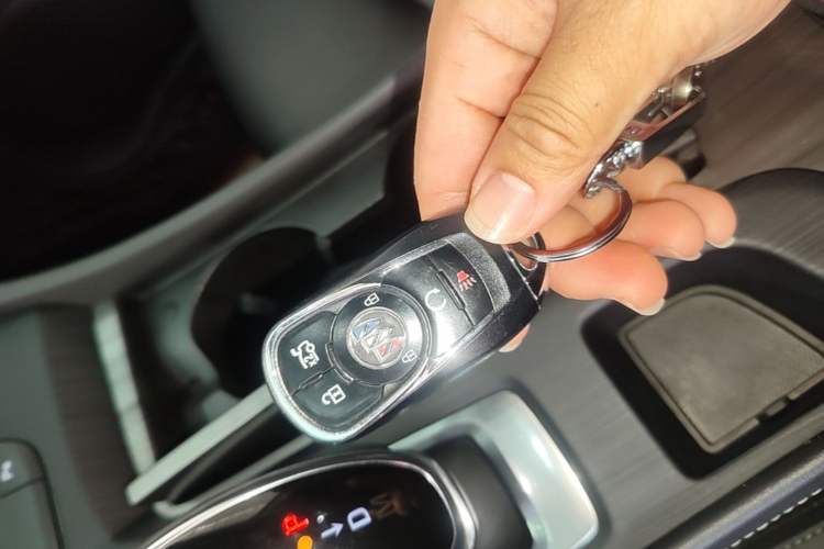 Used Buick LaCrosse 2021 552T Luxury Version Vehicle Key