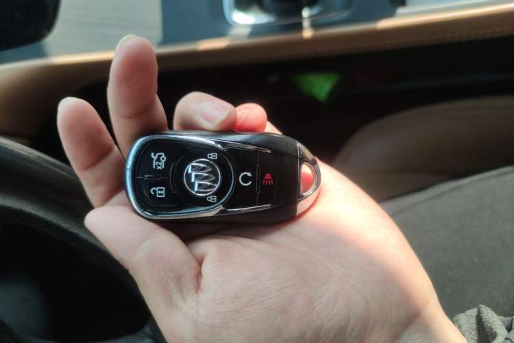 Used Buick LaCrosse 2021 652T Premium Edition Vehicle Key
