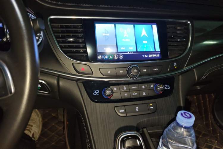 Used Buick LaCrosse 2021 652T Luxury Model Audio And AC Panel