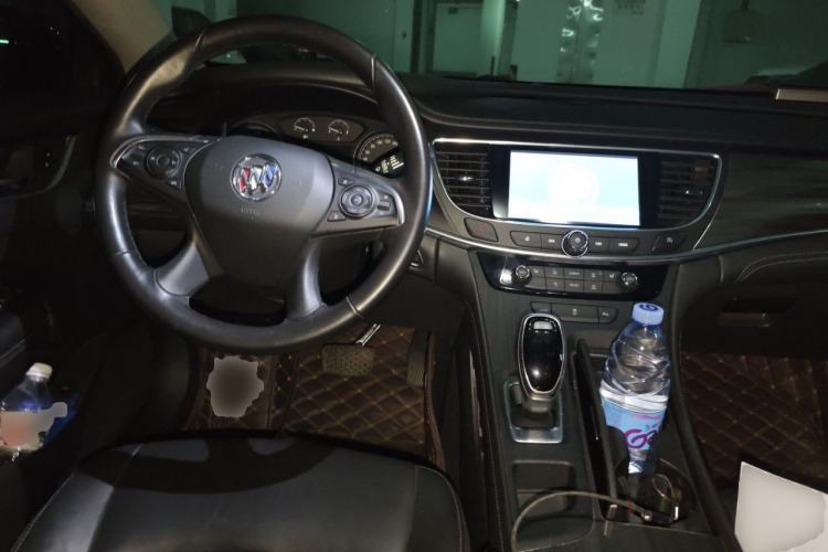 Used Buick LaCrosse 2021 652T Luxury Model Center Console
