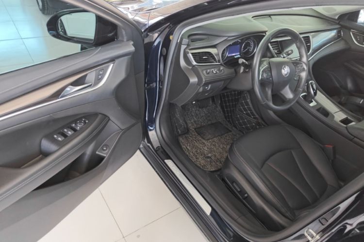 Used Buick LaCrosse 2021 652T Luxury Model Driver Seat