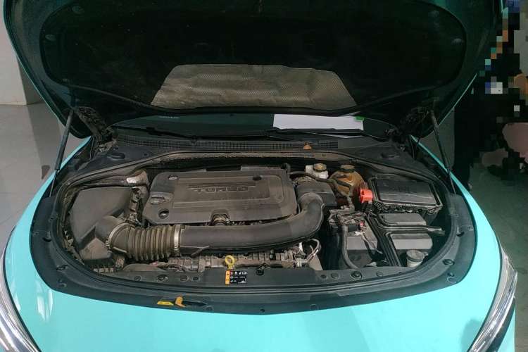 Used Buick LaCrosse 2021 652T Luxury Model Engine Bay